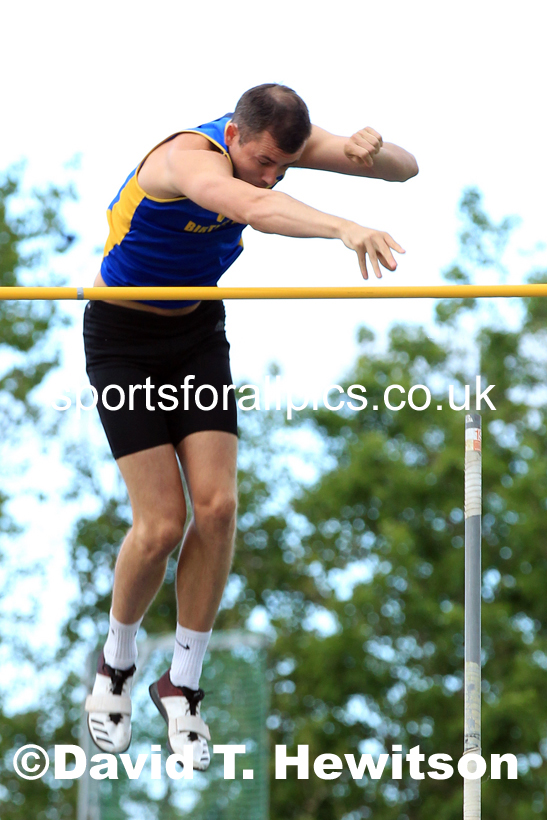 Pole vault, 2022 NEGP Monkton 3, Wednesday, June 8th. Photo: David T. Hewitson/Sports for All Pics
